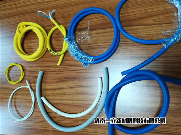  TPU(PUR）发泡线缆护套
